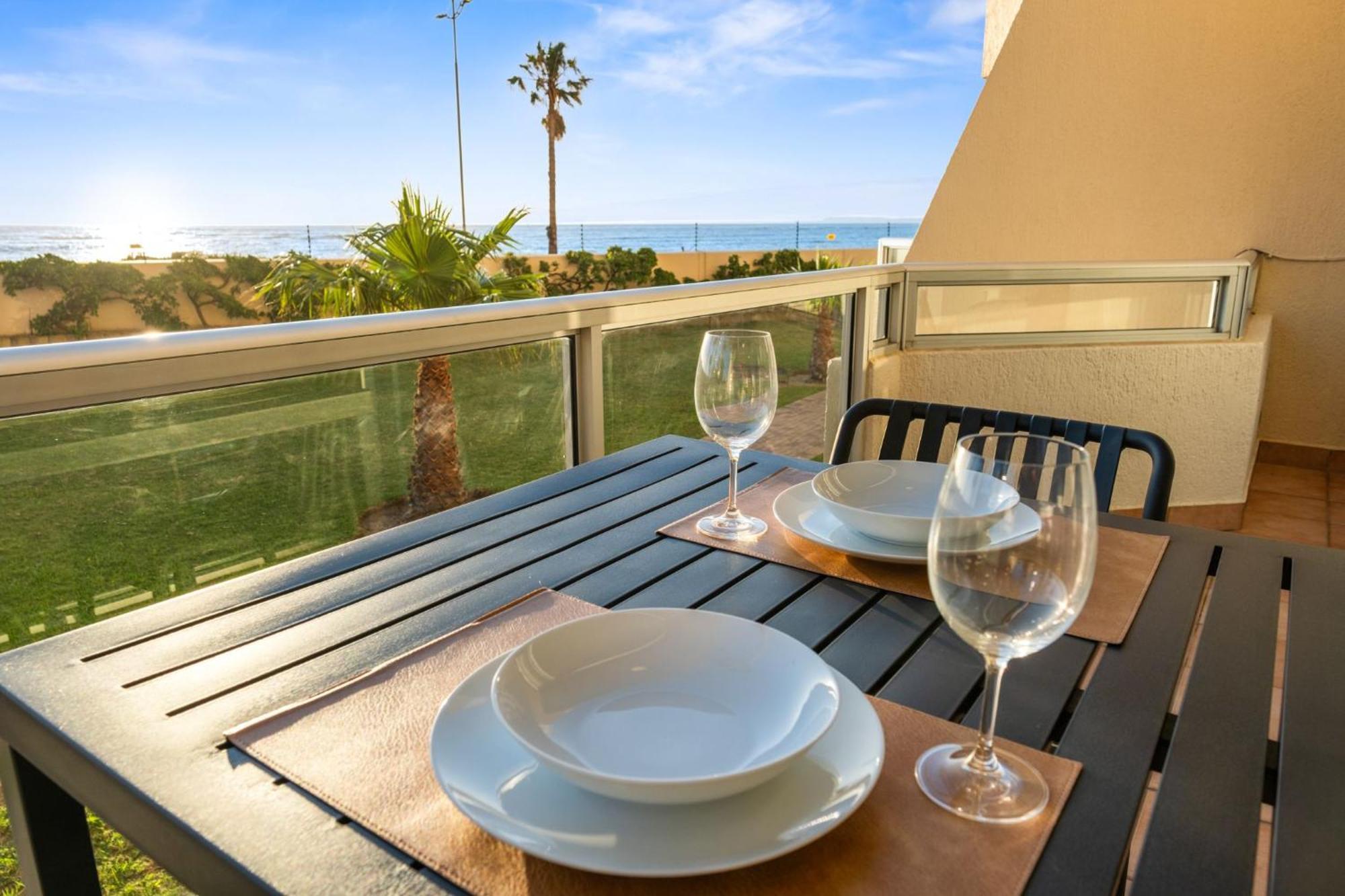 Apartment Searenity Views By Host Agents