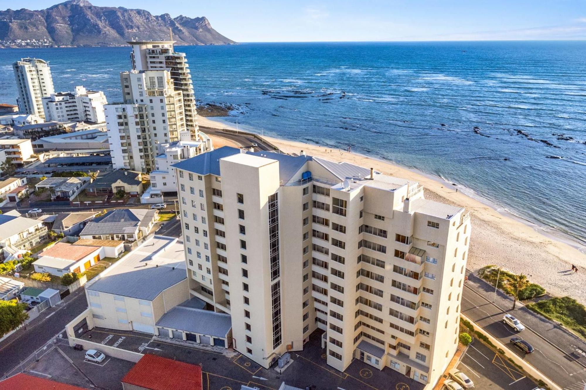 Apartment Searenity Views By Host Agents *