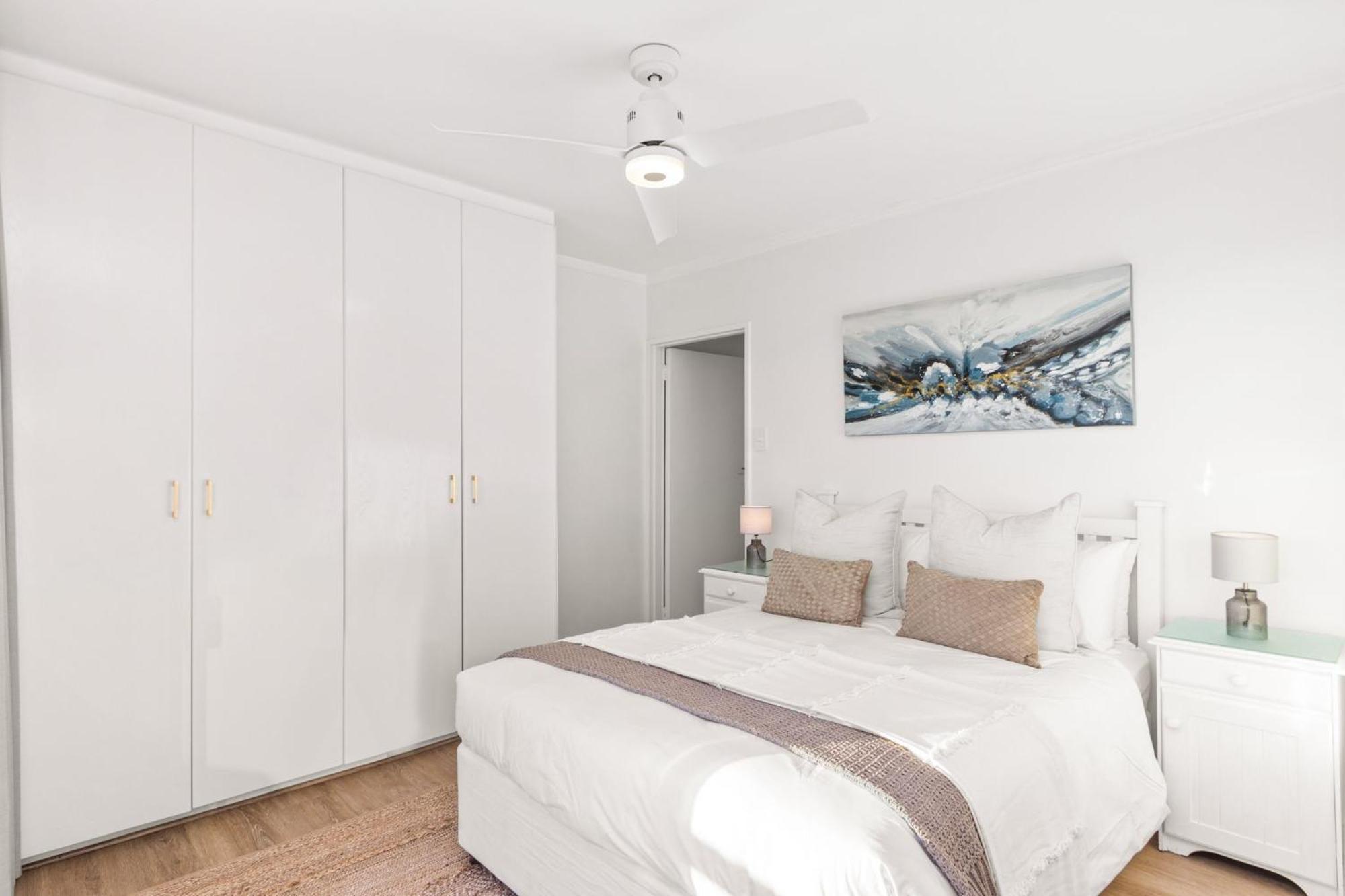Apartment Searenity Views By Host Agents Cape Town